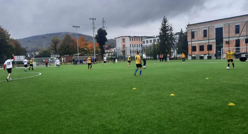 Liga Amatorska, Kolejka niewykorzystanych szans - zdjęcie, fotografia
