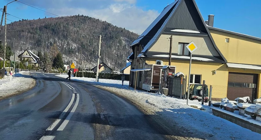 Interwencje, Zawoja Mieszkańcy apelują przejście pieszych wójt interweniuje - zdjęcie, fotografia