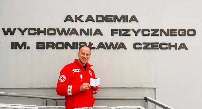 Pomoc społeczna, Grzegorz Krawczyk odznaczony - zdjęcie, fotografia
