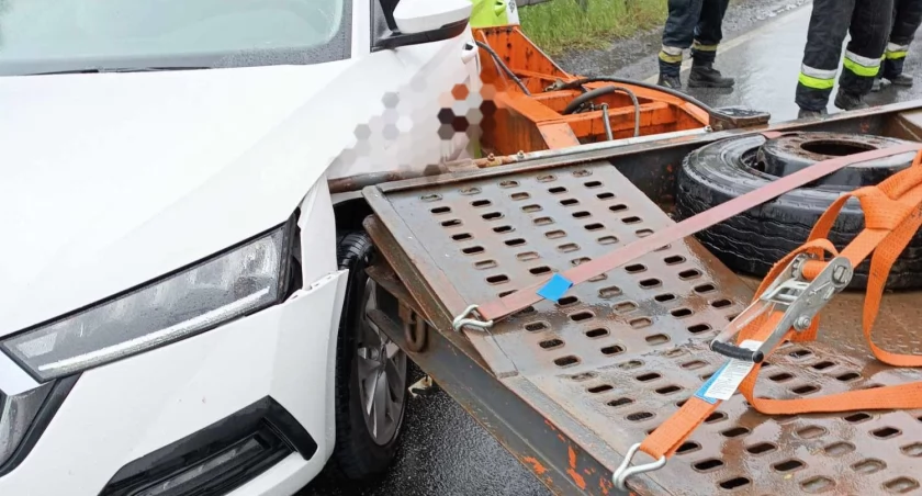 Fot. Pomoc Drogowa Zakopianka Holowanie 24/7 Laweta Skomielna Biała