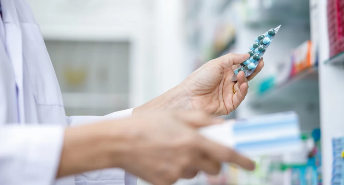Materiał zewnętrzny, Nowoczesne rozwiązania farmacji innowacje zmieniają oblicze branży - zdjęcie, fotografia