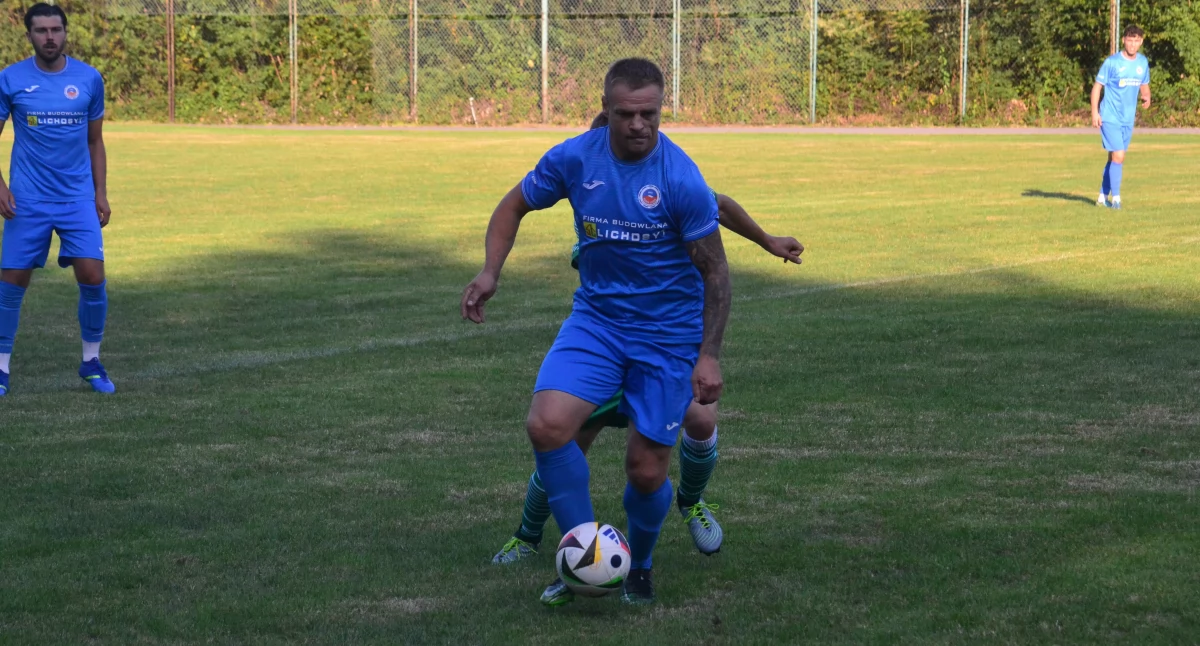 Piłka nożna, Piłkarska środa Hattrick Kryjaka mało Żuraw remisuje Gorzowem pierwszy pogromca Naroża Zawoja czego żałować - zdjęcie, fotografia