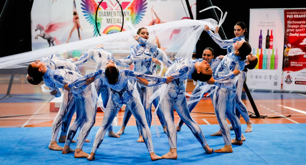 Osobowości sportu, Zdecydowany faworyt wśród innych okrzyknięty kuźnią talentów sportowych Ostatnia szansa zapisać dziecko tylko! - zdjęcie, fotografia