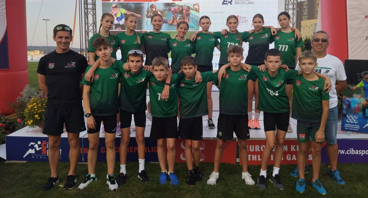 Lekkoatletyka, Sucha Beskidzka zawodach czeskim Brnie Srebrny medal Piotra Kąkola - zdjęcie, fotografia