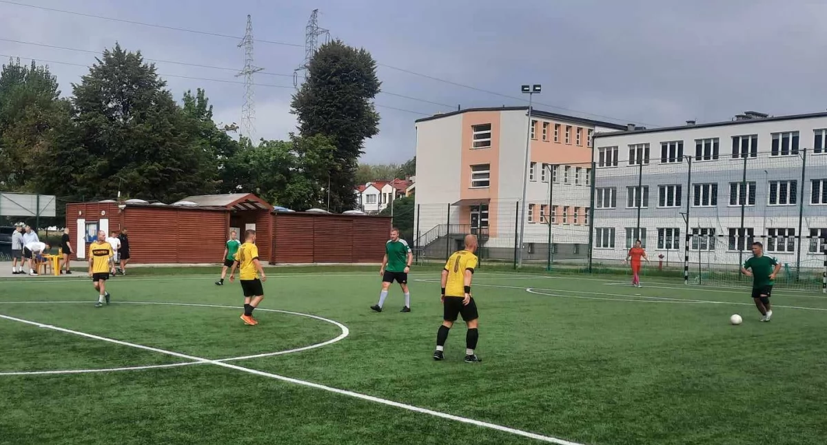 Liga Amatorska, Inauguracja przytupem - zdjęcie, fotografia