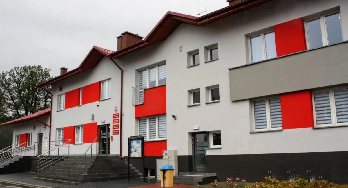Interwencje, Oszuści chcą przeprowadzać kontrole pieców! Gmina ostrzega - zdjęcie, fotografia
