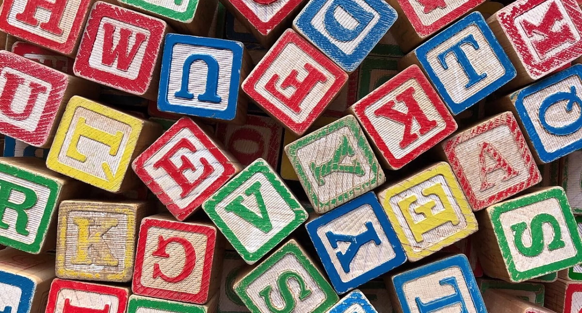 Materiał zewnętrzny, Zabawy integracyjne dzieci wspierać rozwój społeczny emocjonalny najmłodszych - zdjęcie, fotografia