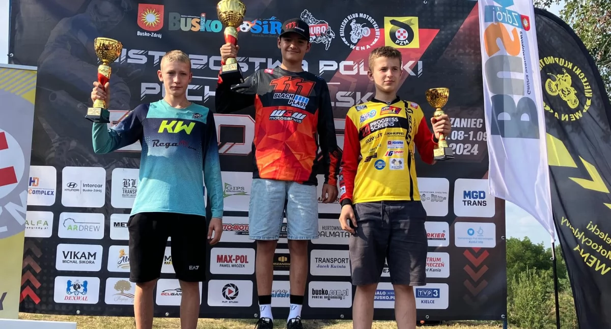 Motosport, wrzesień Oliwier Antosiak tylko wygrywa - zdjęcie, fotografia