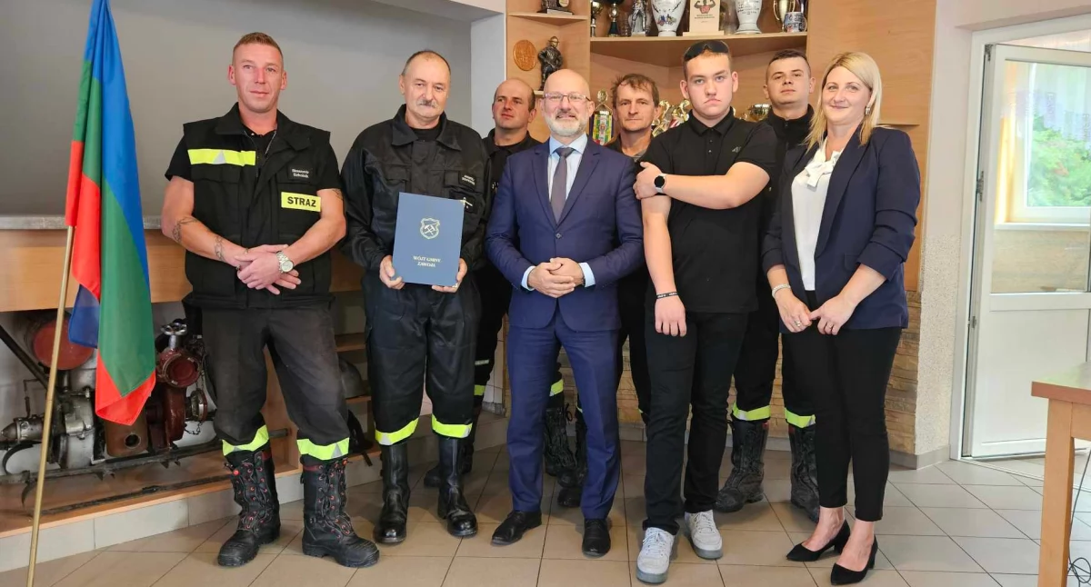 Nasze sprawy, Jakub Hołowacz Zawoi Sławomir Szkolnik Skawicy docenieni uratowanie ludzkiego życia (zdjęcia video) - zdjęcie, fotografia