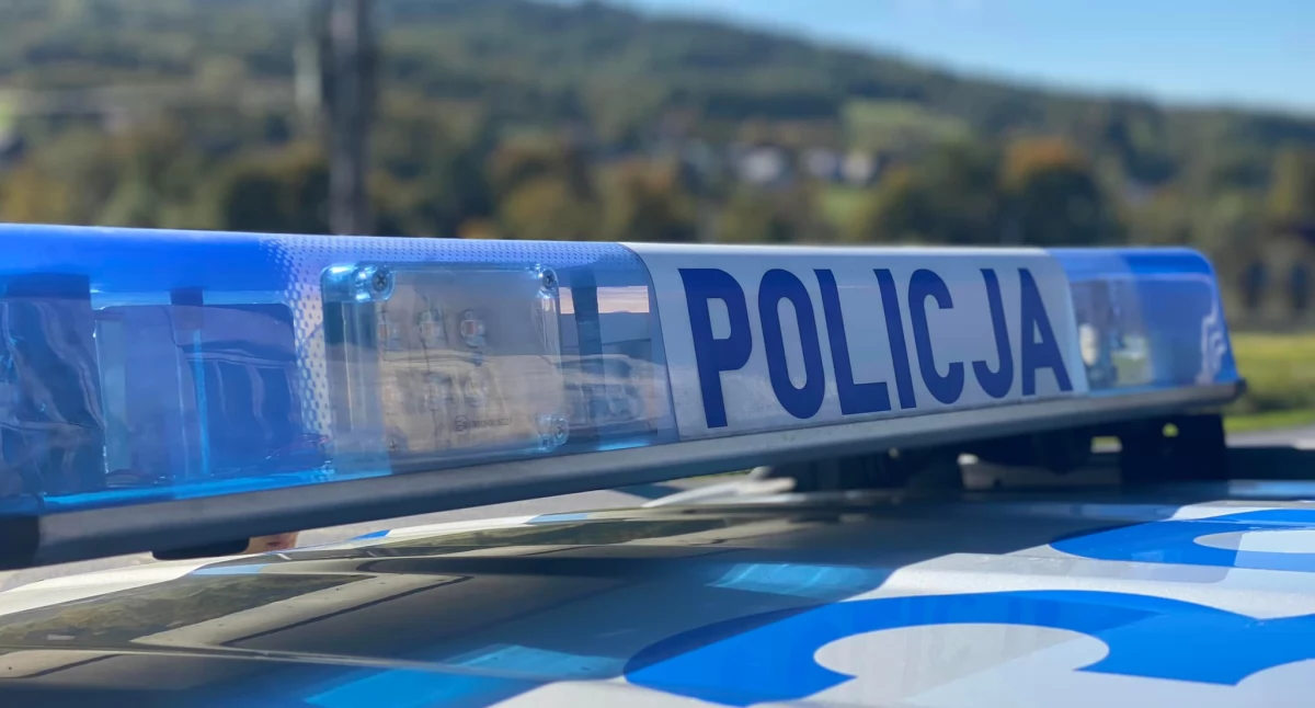 Kronika kryminalna, Złamał sądowy zakaz wpadł przez telefon - zdjęcie, fotografia