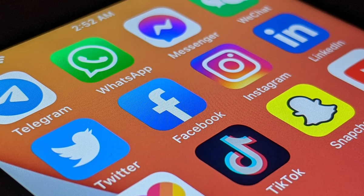 Materiał zewnętrzny, Najczęstsze błędy popełniane przez firmy social media unikać - zdjęcie, fotografia