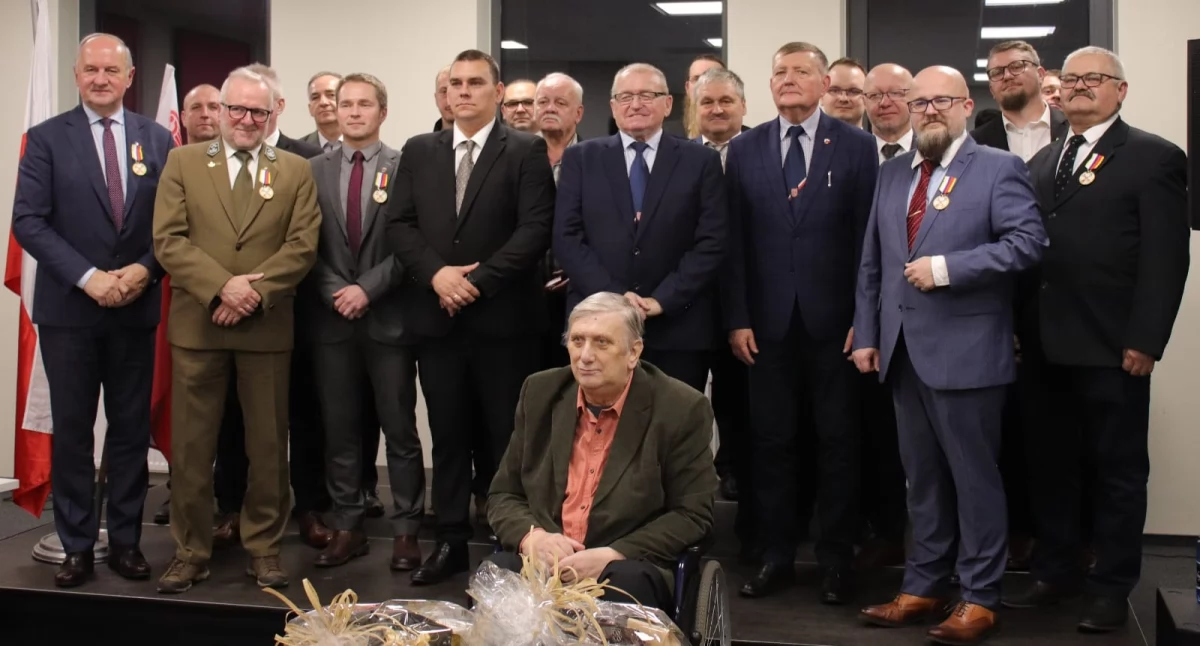 Nasze sprawy, Jubileusz lecia Obrony Kraju - zdjęcie, fotografia