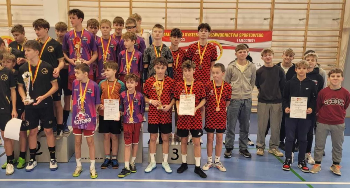 Sport szkolny, Chłopcy Maków Podhalański wśród najlepszych drużyn Małopolsce - zdjęcie, fotografia