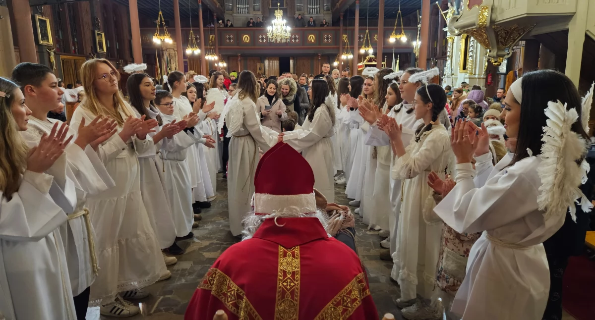 Religia, Spotkanie Świętym Mikołajem Zawoi Centrum - zdjęcie, fotografia