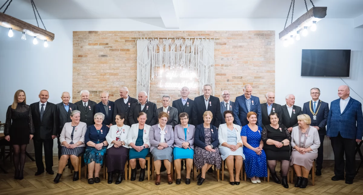 Nasze sprawy, Złote gminie Bystra Sidzina - zdjęcie, fotografia