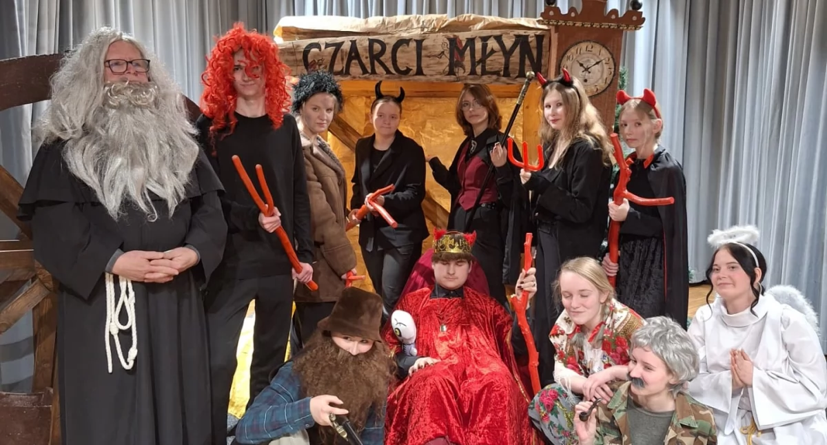 Film i Teatr, „Igraszki Diabłem” zachwyciły publiczność Jordanowie - zdjęcie, fotografia