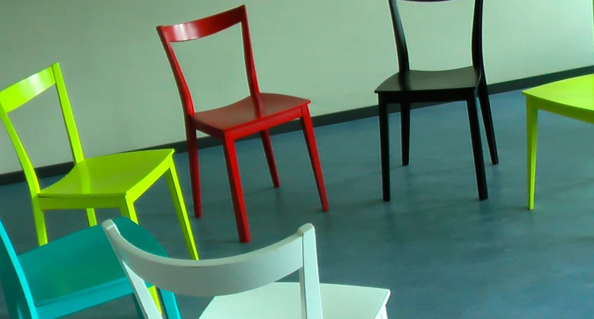 Materiał zewnętrzny, Terapia leczenia uzależnień przebiega - zdjęcie, fotografia