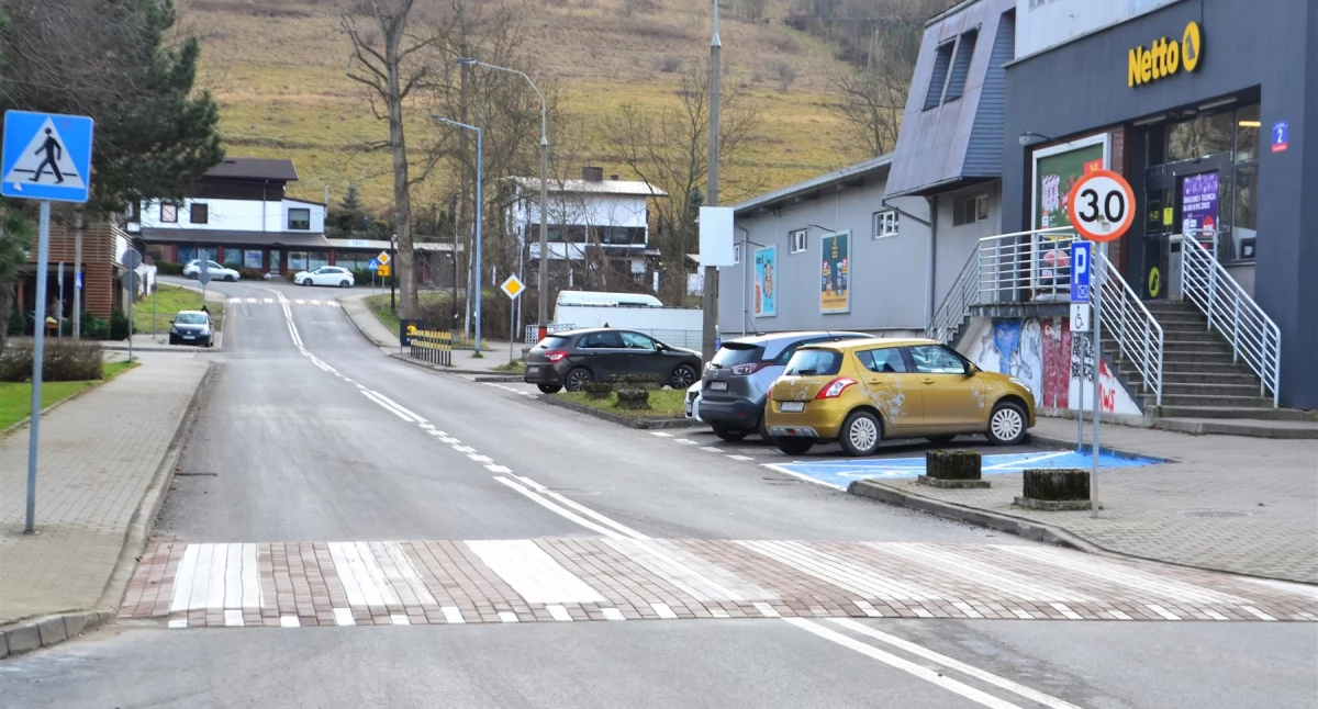 Drogi i Transport, Ulica Handlowa remoncie - zdjęcie, fotografia