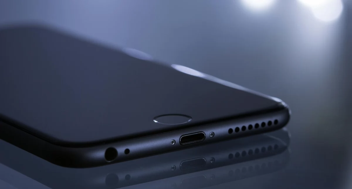Materiał zewnętrzny, wymienić baterię iPhone Poradnik użytkowników - zdjęcie, fotografia