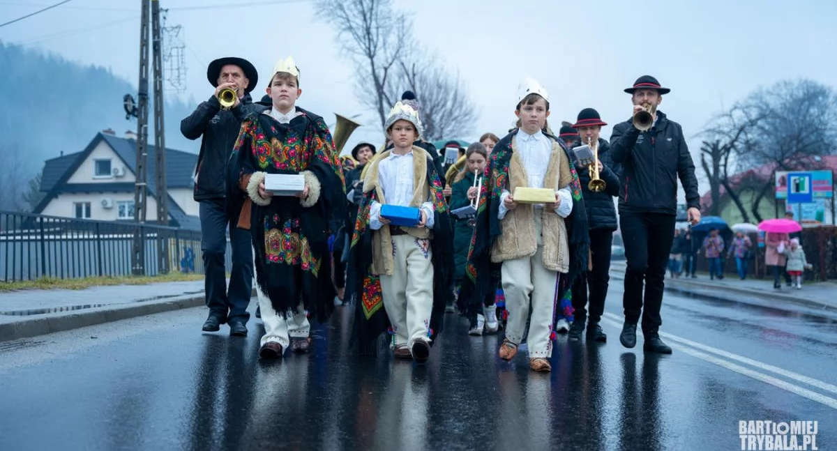 Religia, Góralskie Kolędowanie Orszak Trzech Króli Zawoi - zdjęcie, fotografia