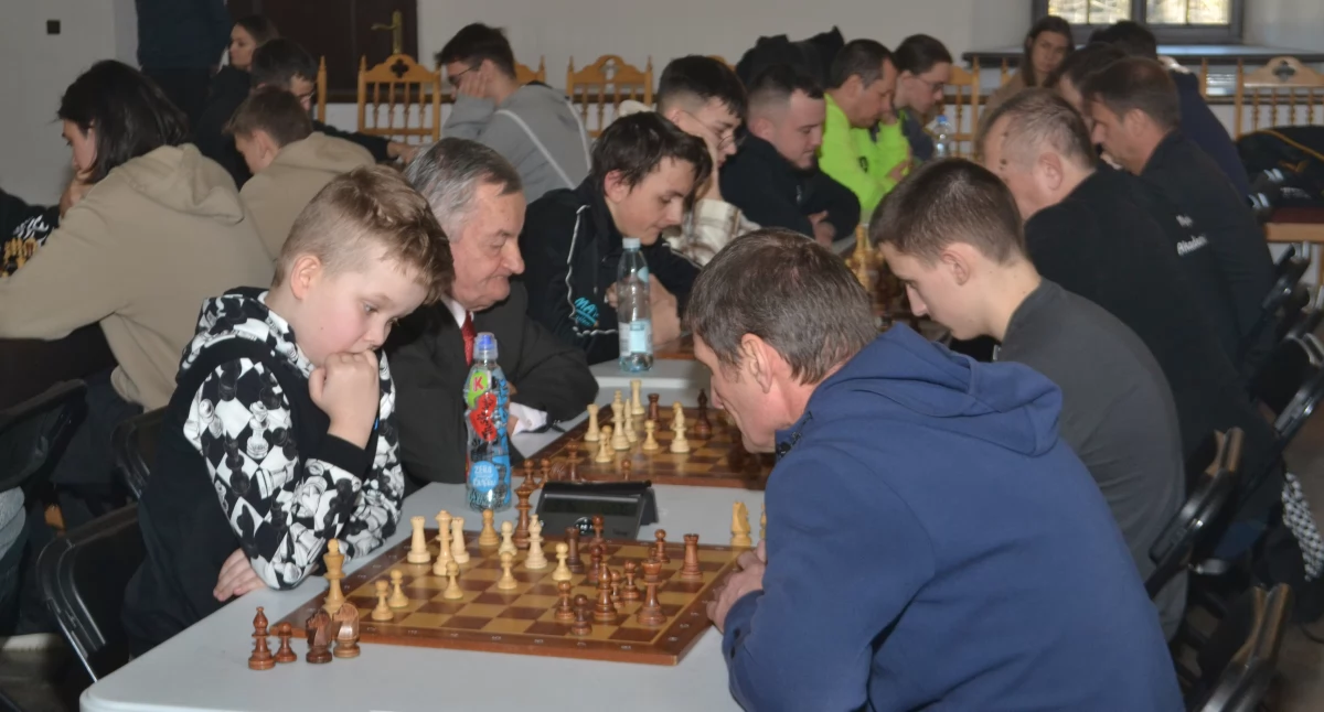 Osobowości sportu, Trwają zapisy Otwarty Turniej Szachowy Ziemi Suskiej - zdjęcie, fotografia