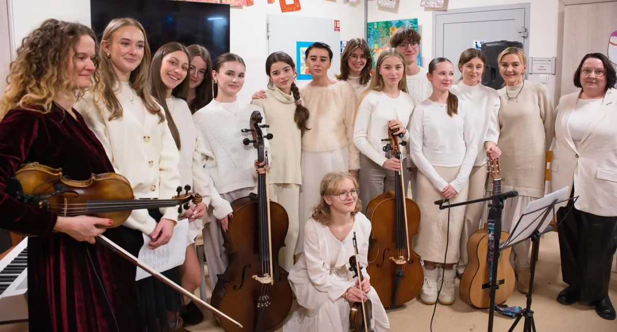 Rozrywka, Finał muzyczno charytatywnego projektu „Dźwięki Dobroci” - zdjęcie, fotografia