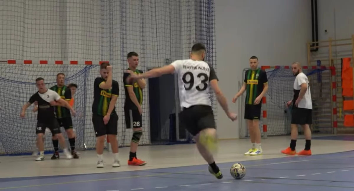 Liga Amatorska, Szósta kolejka czyli dużo walki trochę niespodzianek (wideo) - zdjęcie, fotografia
