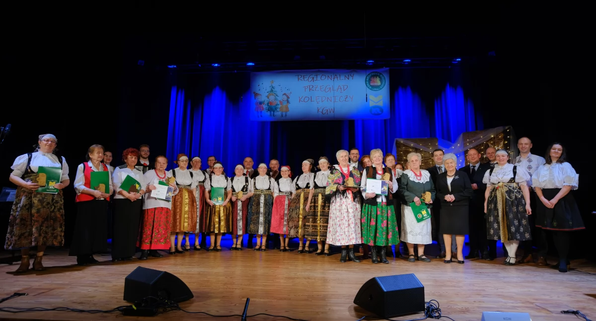 Folklor i Tradycje , Regionalny Przegląd Kolędniczy (zdjęcia wideo) - zdjęcie, fotografia