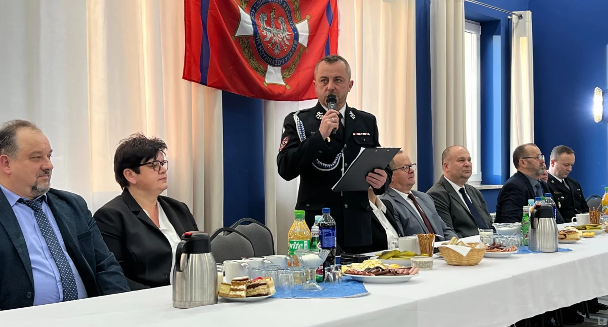 Z remizy, Walne Zebranie Naprawa Podsumowanie plany - zdjęcie, fotografia