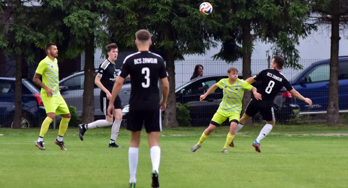 Finanse i Budżet, Wójt Zawoi podzielił dotacje klubów sportowych - zdjęcie, fotografia