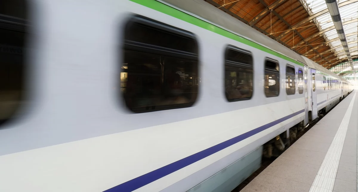 Drogi i Transport, Będą podwyżki biletów wydało komunikat - zdjęcie, fotografia