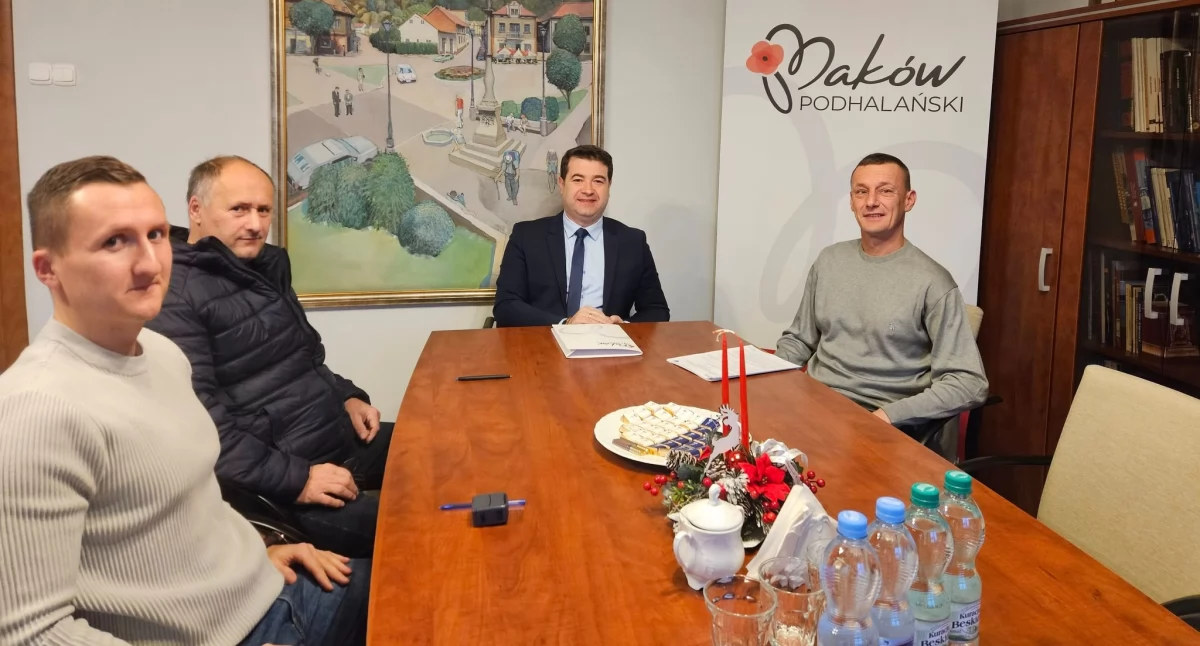 Finanse i Budżet, Dotacje klubów sportowych Makowie Podhalańskim przyznane! - zdjęcie, fotografia