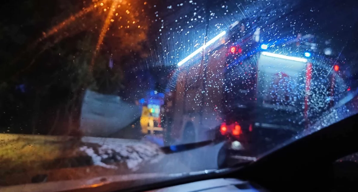 Pożary , Nocny pożar Suchej Beskidzkiej - zdjęcie, fotografia