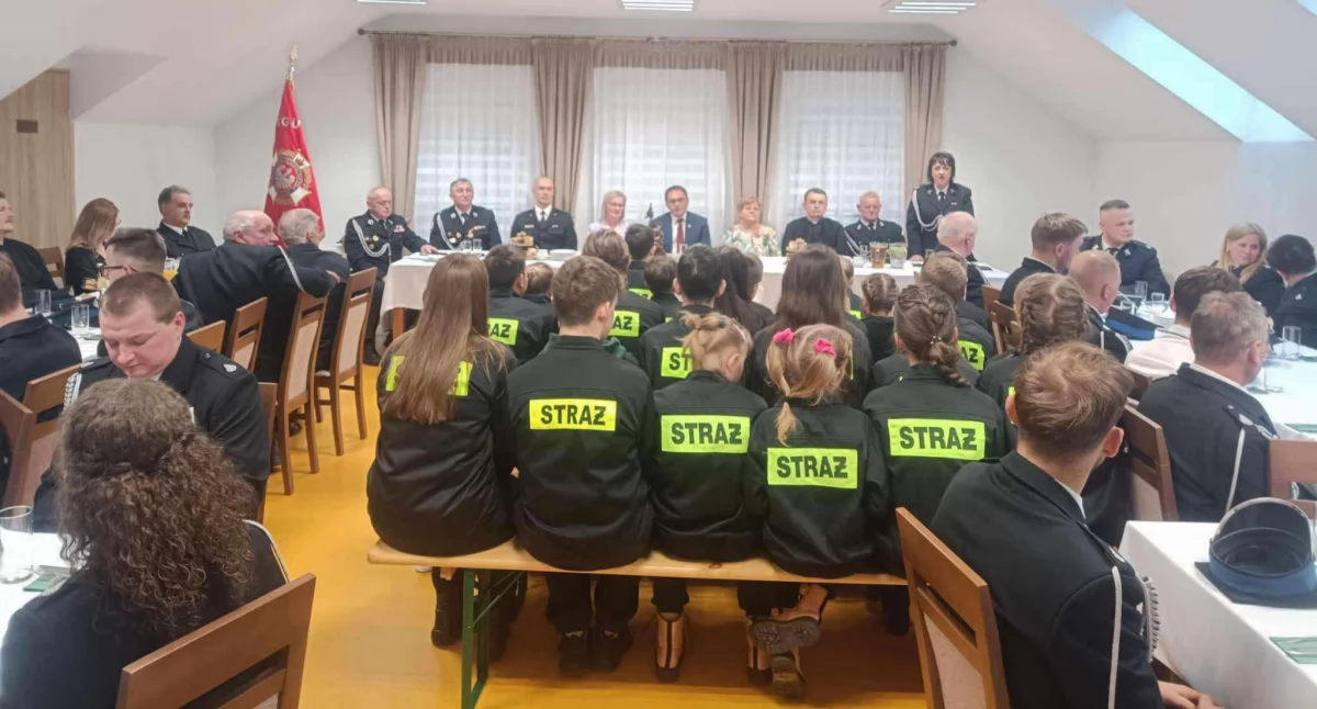 Z remizy, Walne zebranie sprawozdawcze Palcza - zdjęcie, fotografia