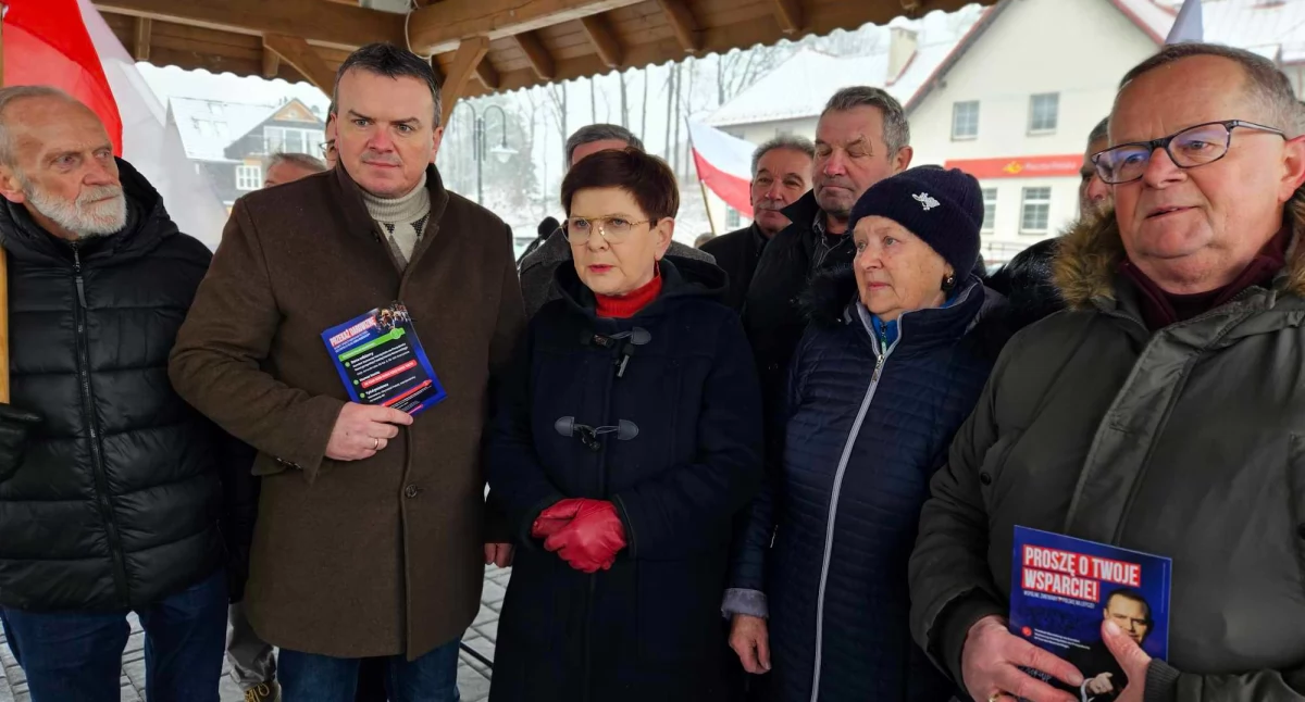Polityka, Parlamentarzyści odwiedzili Zawoję - zdjęcie, fotografia