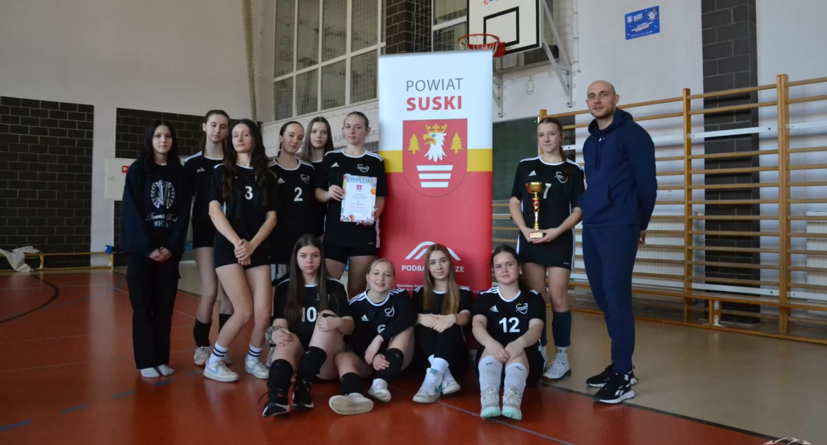 Sport szkolny, break zadecydował mistrzowskim tytule dziewcząt Witosa - zdjęcie, fotografia