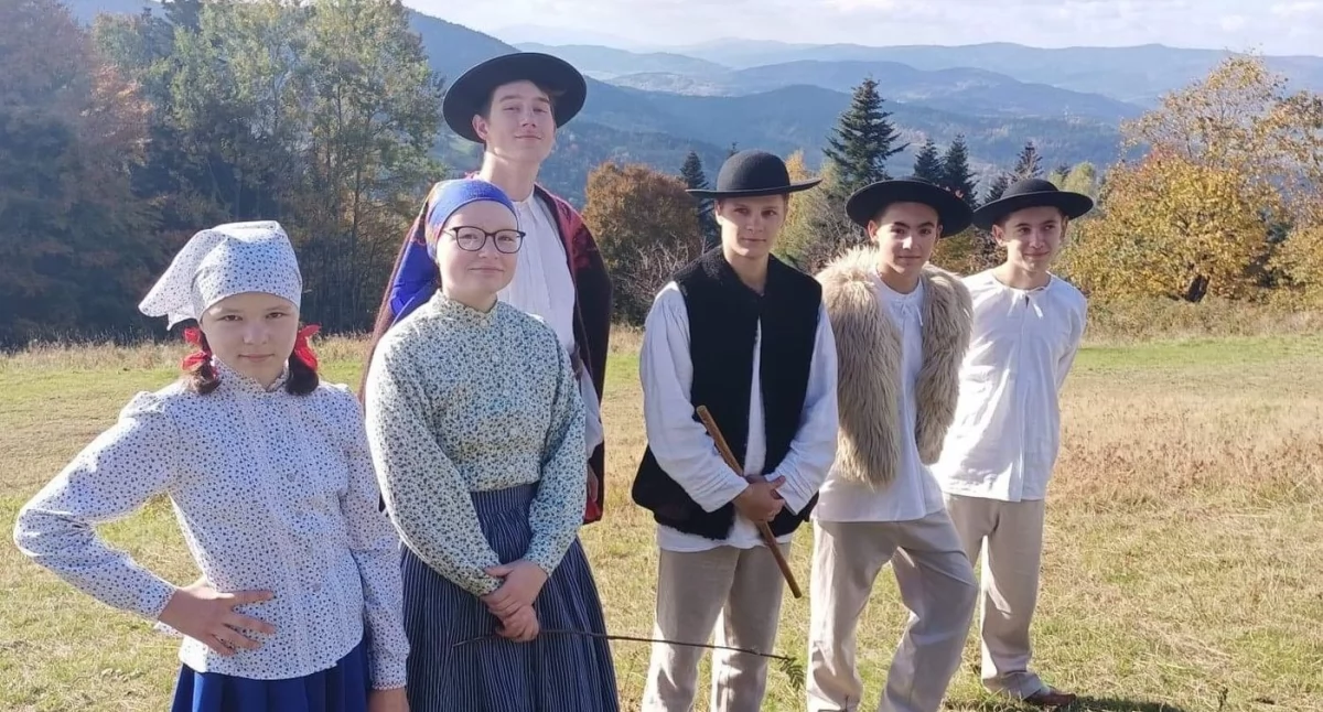 Folklor i Tradycje , Sukces Stryszawy Kapela Jałowca laureatem konkursu Stara Tradycja - zdjęcie, fotografia
