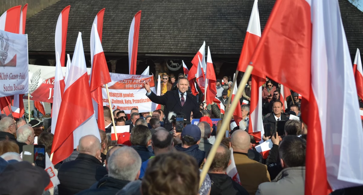 Polityka, Karol Nawrocki spotkał wyborcami Suchej Beskidzkiej (zdjęcia video) - zdjęcie, fotografia