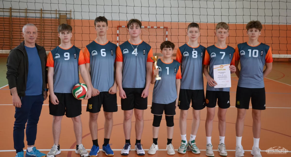 Sport szkolny, Naprawa zagra mistrzostwo Małopolski siatkówkę - zdjęcie, fotografia