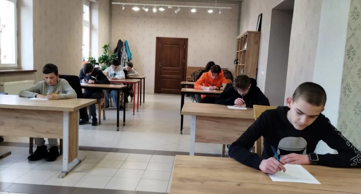 Ze szkolnej ławy, Jordanów mają sercach głowie! Konkurs wiedzy rozstrzygnięty - zdjęcie, fotografia