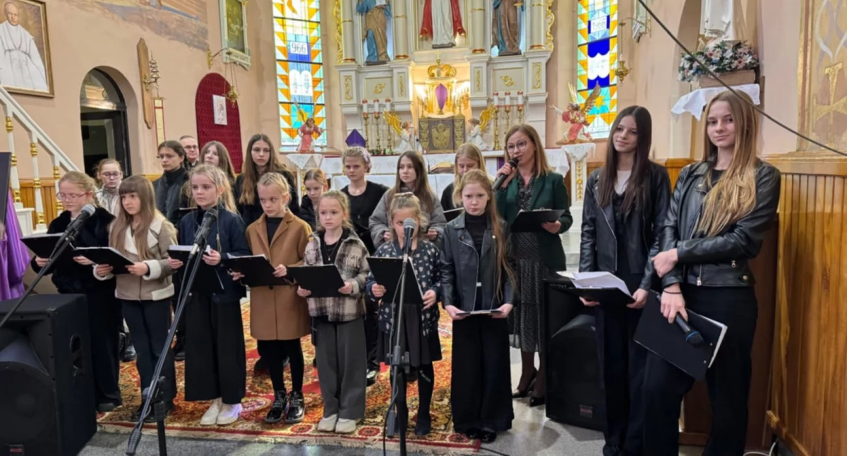 Religia, „Weź swój krzyż naśladuj mnie” koncert Jachówce - zdjęcie, fotografia