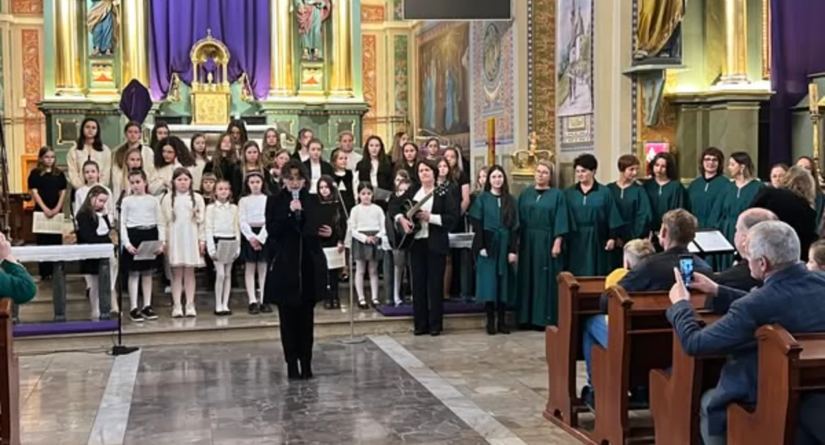 Religia, Koncert Pieśni Wielkopostnych “Stabat Mater” Osielcu - zdjęcie, fotografia