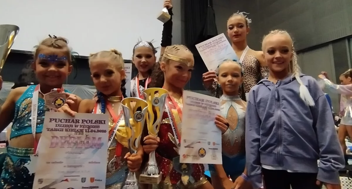 Pozostałe, Sukcesy zawodniczek Fitness Kielcach - zdjęcie, fotografia