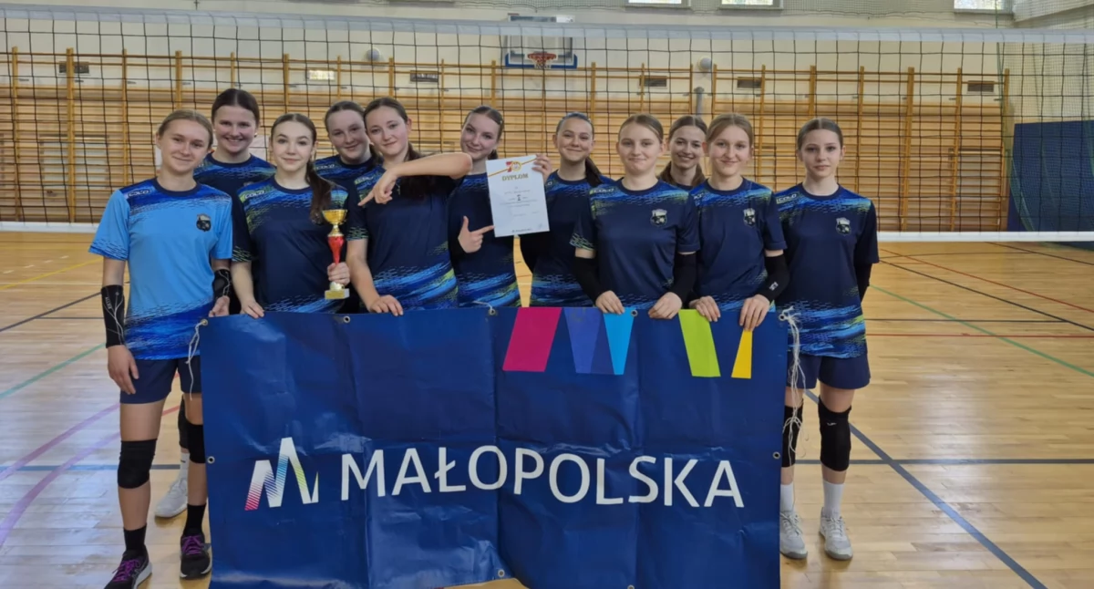 Sport szkolny, Zawojanki wygrywają półfinał wojewódzki siatkówkę - zdjęcie, fotografia