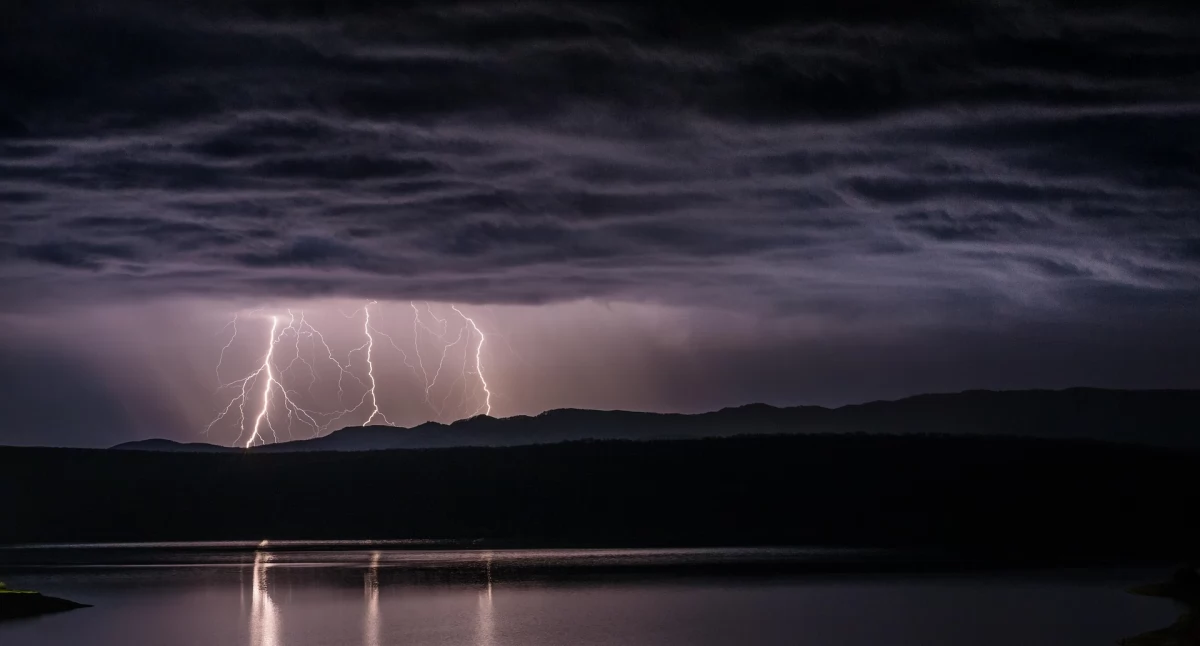 Pogodynka, Ostrzeżenie meteorologiczne powiatu suskiego - zdjęcie, fotografia