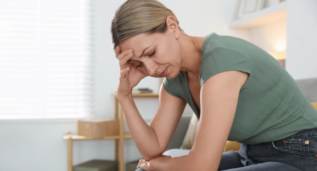Materiał zewnętrzny, Huśtawka emocji Menopauza zdrowie psychiczne radzić sobie wahaniami nastroju - zdjęcie, fotografia