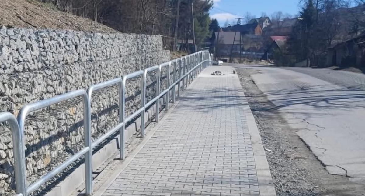 Drogi i Transport, Uwaga kierowcy! Czasowe zamknięcie drogi powiatowej Toporzysku - zdjęcie, fotografia