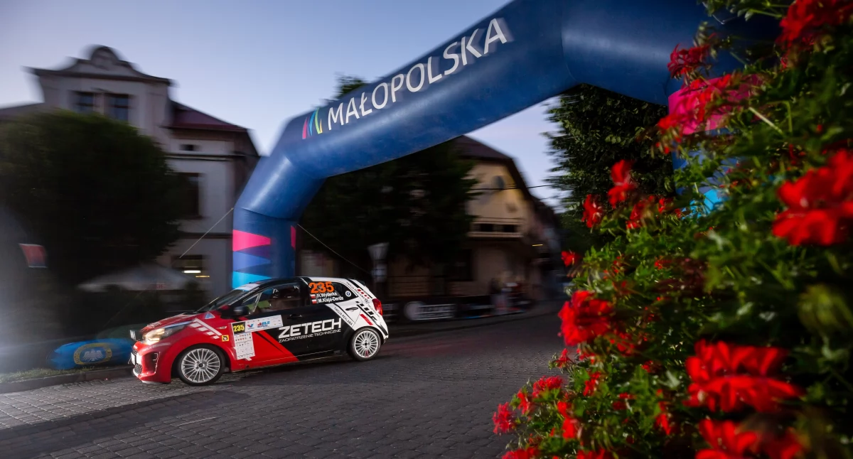 Motosport, Powiat suski ponownie stanie stolicą polskiego motorsportu Małopolska zaprasza Valvoline Małopolski 2025! - zdjęcie, fotografia