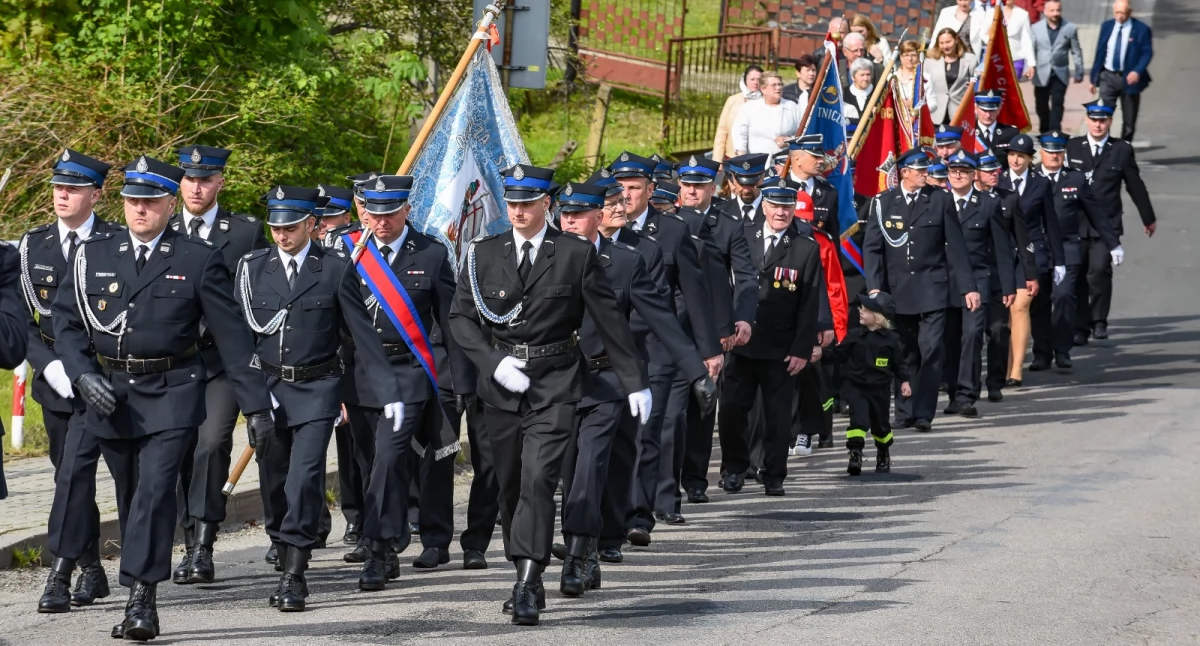 Z remizy, Hucisku świętowała jubileusz lecia działalności - zdjęcie, fotografia