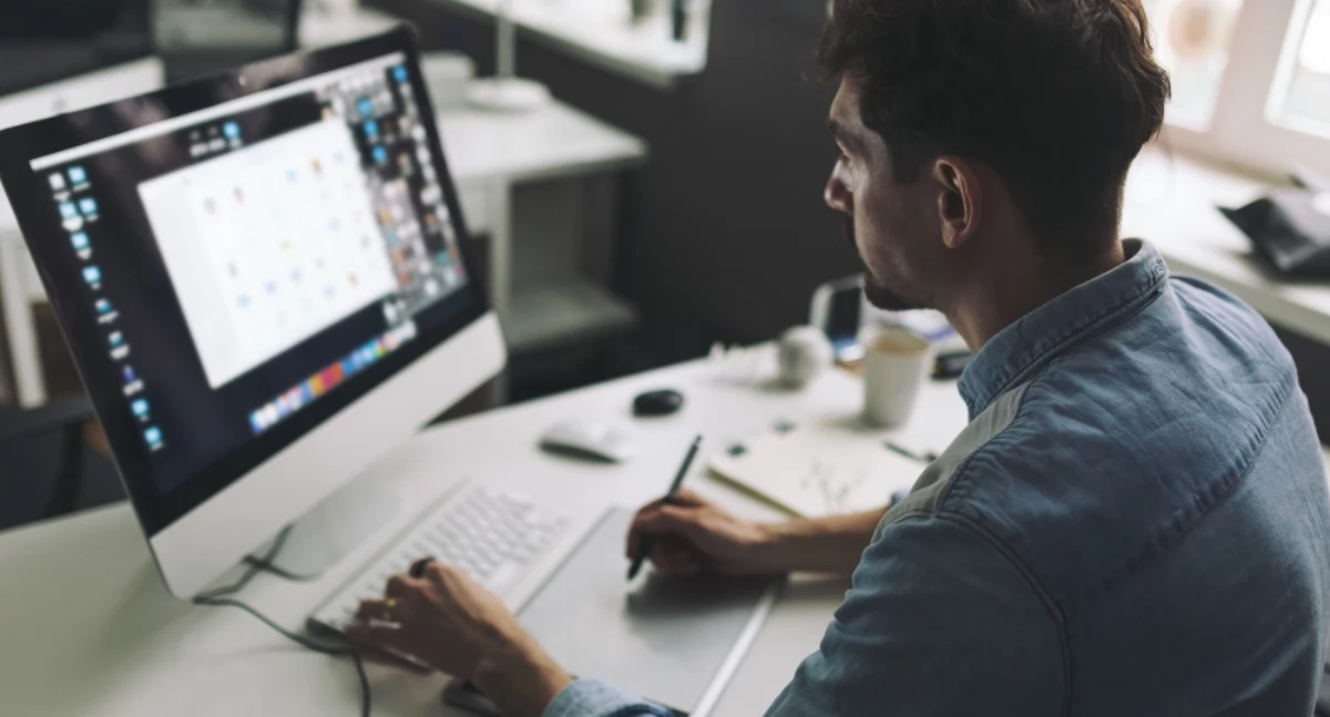 Materiał zewnętrzny, Adobe Express szybka prosta aplikacja tworzenia grafik - zdjęcie, fotografia